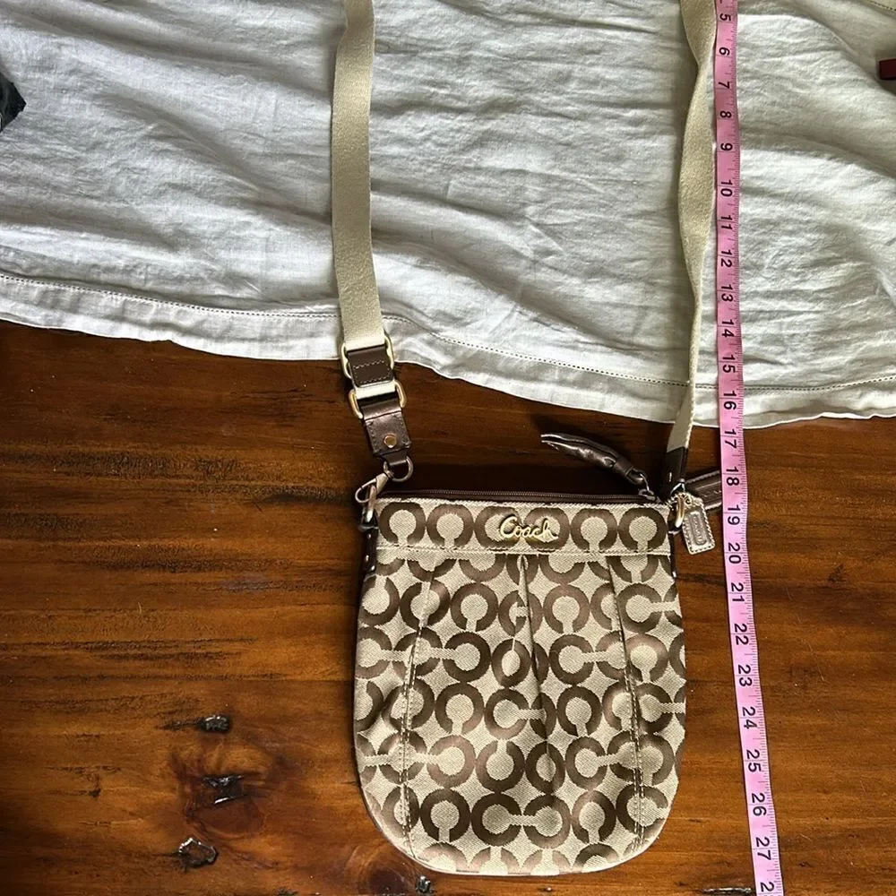 Coach crossbody bag impeccable